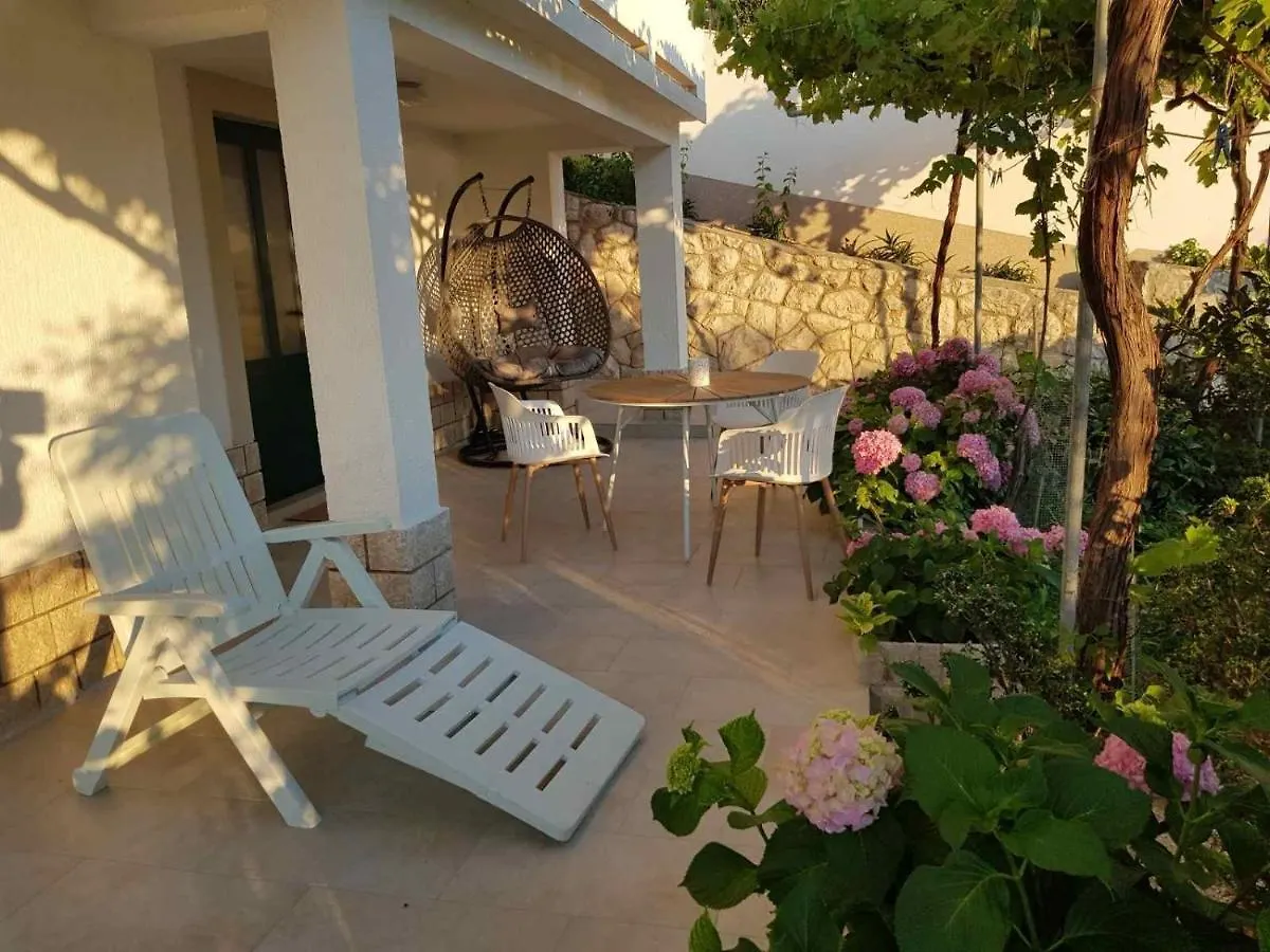 Apartment In Supetarska Draga With Sea View, Terrace, Air Conditioning, Wifi 4552-6